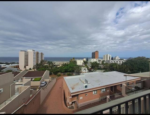 3 BEDROOM APARTMENT FOR SALE IN UMHLANGA ROCKS